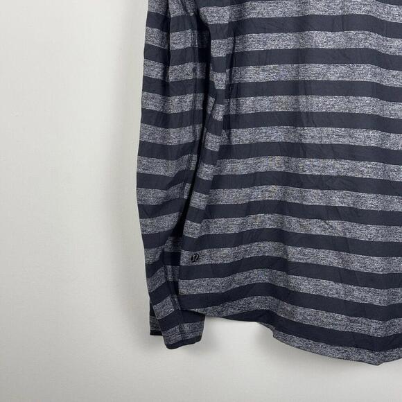 Lululemon Studio 1/2 Zip Sweatshirt Classic Stripe Heathered Black Men Sz XL Gym - Picture 9 of 13